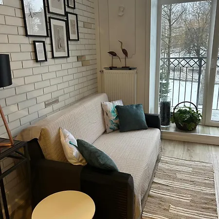 Northern Lights Small B At Emmas Street 28, *