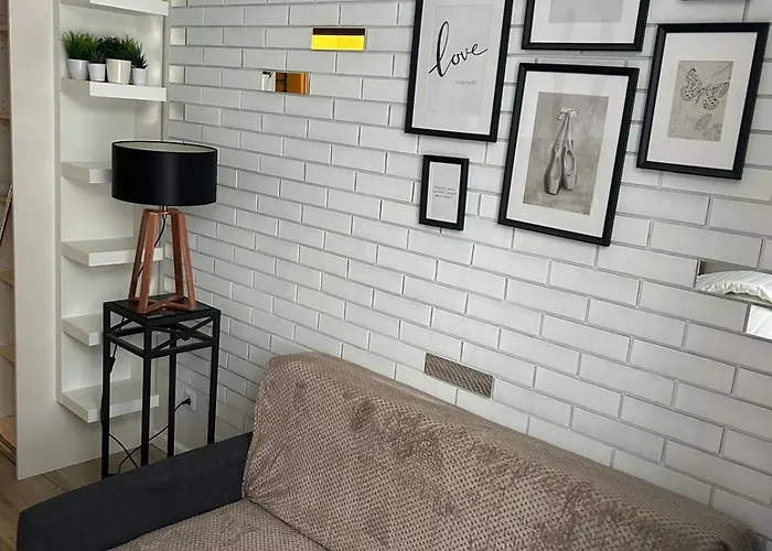 Apartment Northern Lights Small B At Emmas Street 28,